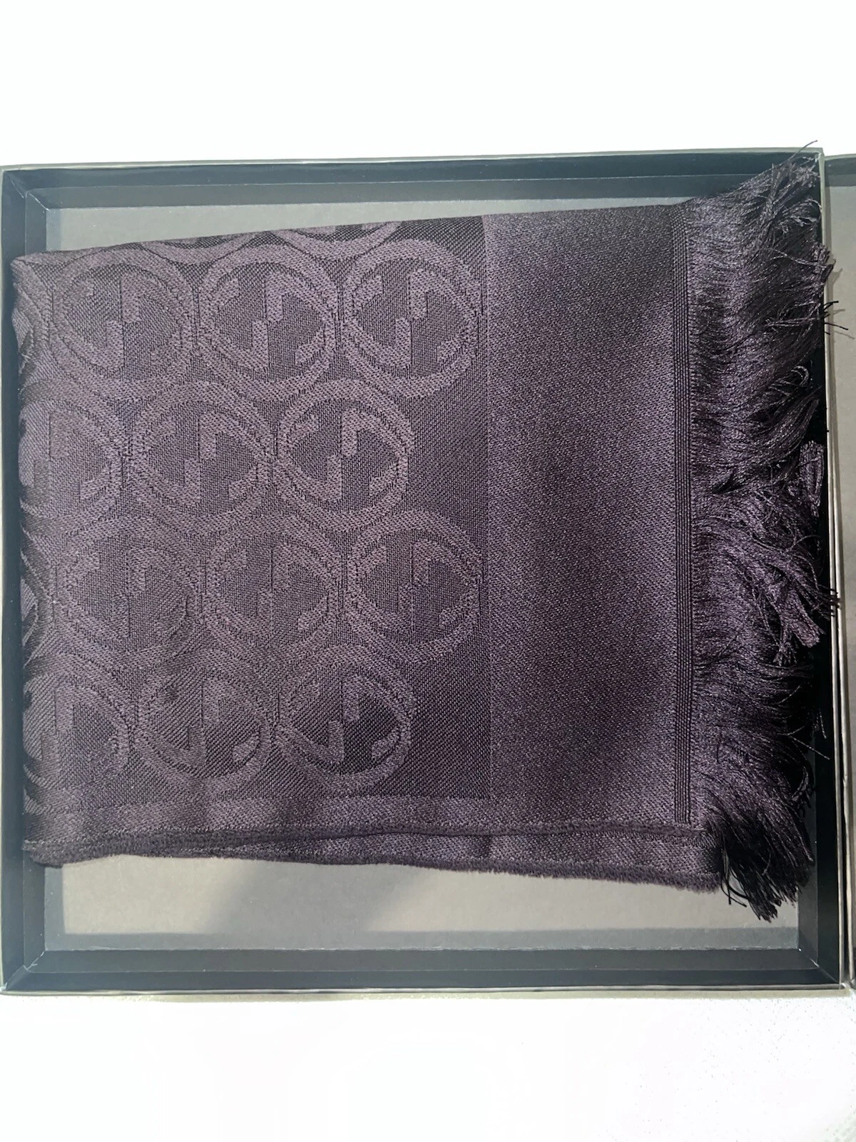 foulard violet gucci