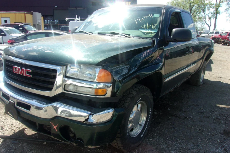 Used Right Sun Visor fits: 2003 Gmc Sierra 1500 pickup classic style creased doo - Изображение 2 из 4