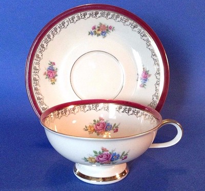 Johann Seltmann Vohenstraub Pedestal Cup And Saucer - Red Rims - Bavaria Germany