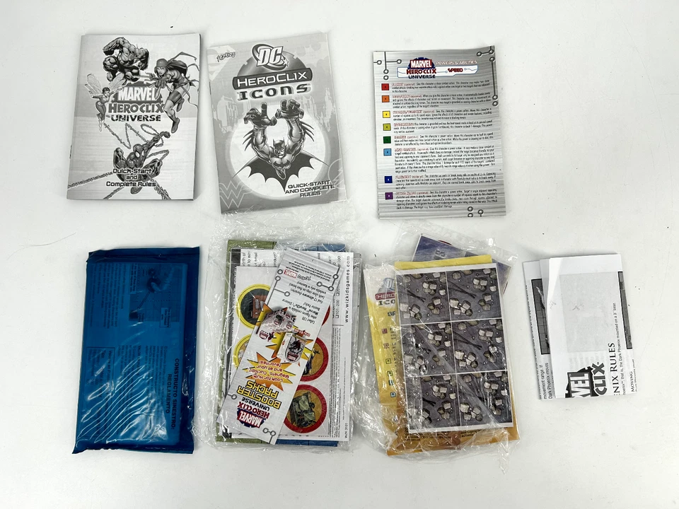 ENORME Lote de Tarjetas Heroclix Alfombrillas Instrucciones Monedas y Más Foto 4 de 4