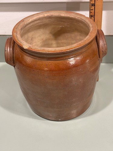 c.1860 Redware tanware handled crock 1 gallon 7.5” x 7” - Picture 3 of 4