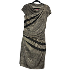 Besty John Women Dress Size 10 Gold Metalic Short Sleeve Sheath Lined Cow Neck