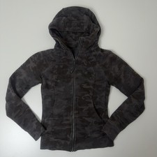 Lululemon Scuba Hoodie Light Cotton Fleece in Incognito Camo Multi Grey size 6