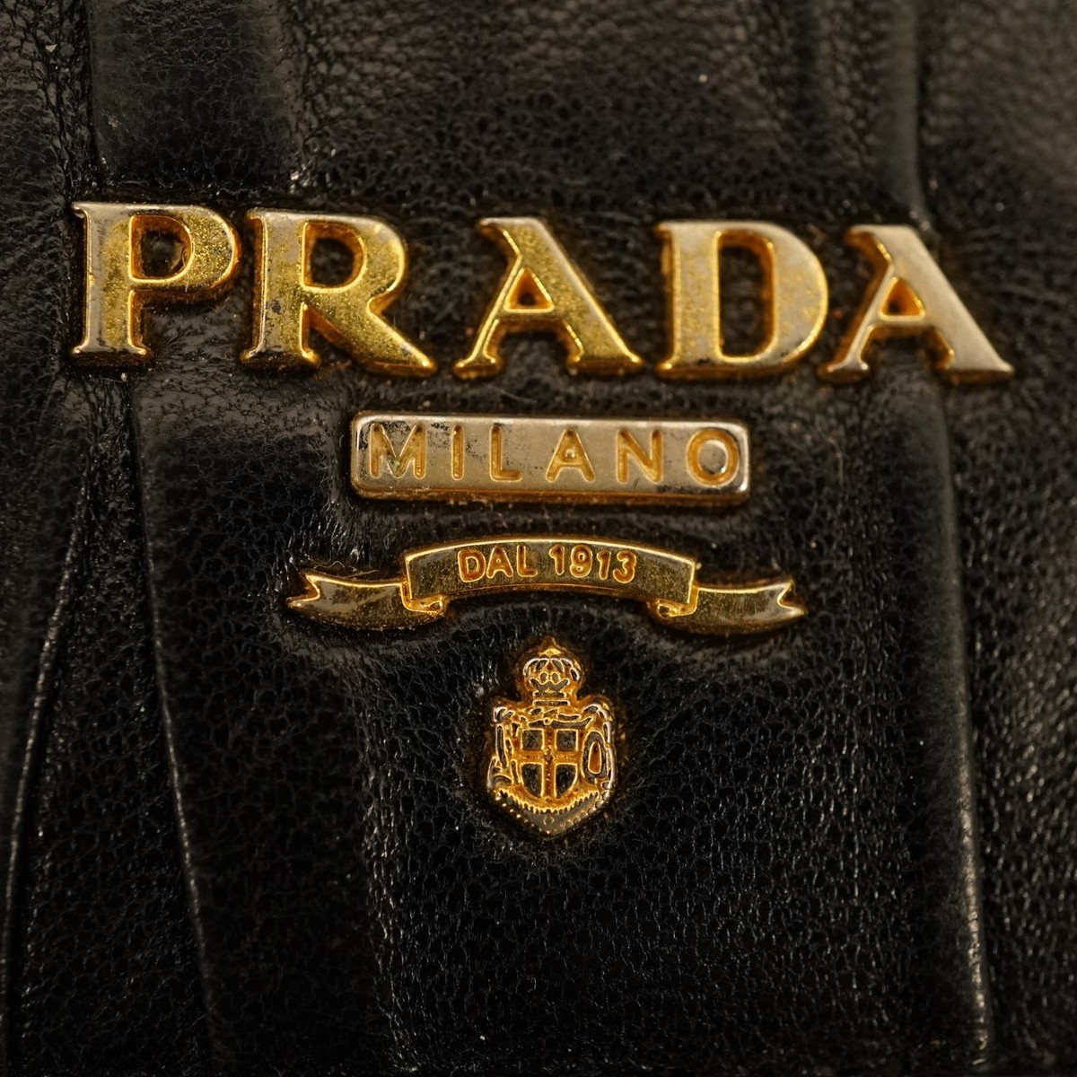 PRADA 非売品　オルゴール　ブラック✕ゴールド Prada Black Nappa Gaufre Long Wallet - Free Shipping USA | eBay