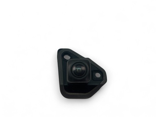 KA2692 TOYOTA Rear View Camera 86790-02210 - Picture 2 of 7