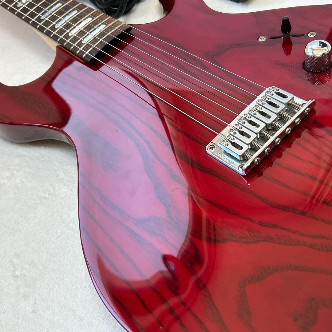 Line6 Variax 700 バリアックス ケース、スイッチ＆ケーブル付属 Line6 Variax 700 バリアックス ケース、スイッチ＆ケーブル付属