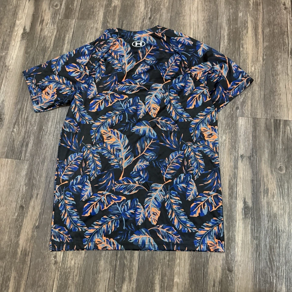 Under Armour Boy’s Heatgear Shirt Short Sleeve Loose YXL Black Feather Print - Image 2 of 4