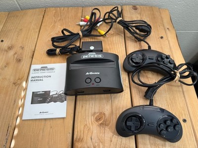 SEGA Genesis Classic Console 81 Built-In Games, 2 Controllers - WORKS GREAT!