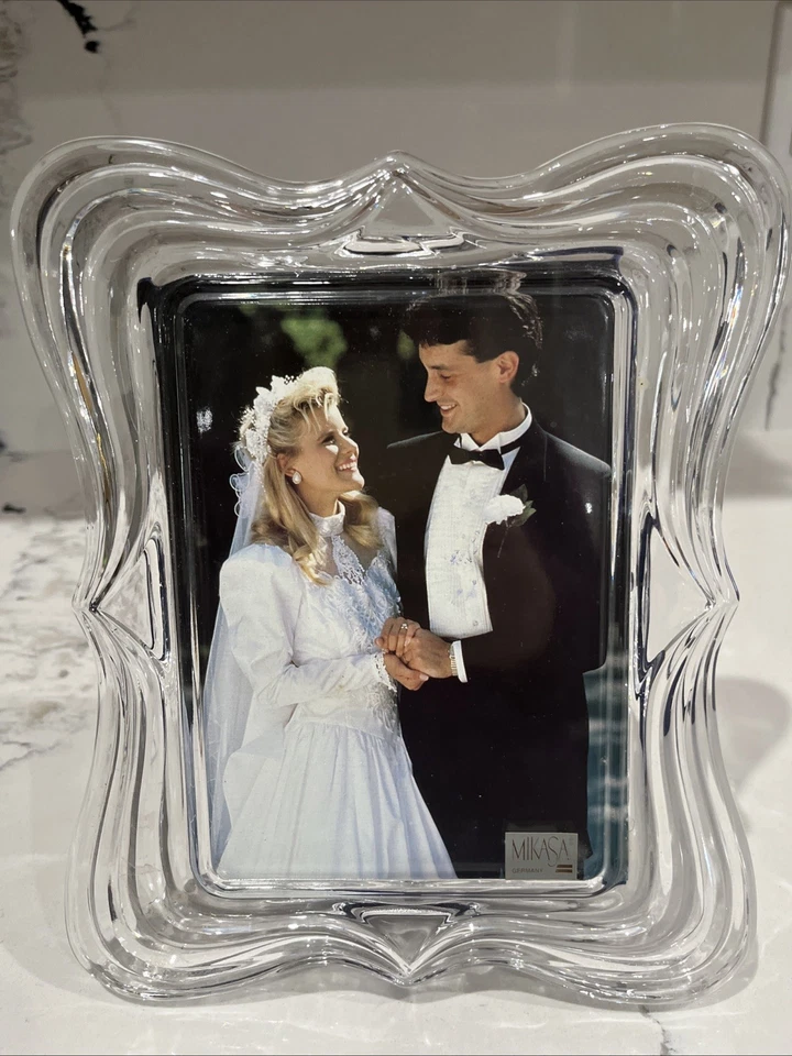 Mikasa Amore Crystal Picture Frame 5x7 Photo Wedding Anniversary Clear NIB - Image 4 of 4