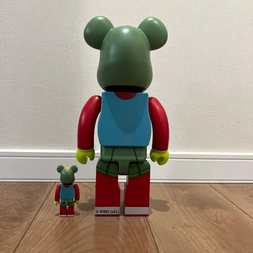 BEARBRICK Marvin the Martian 400 PERCENT 100 PERCENT Figure Set 2 Piece - Image 4 of 4