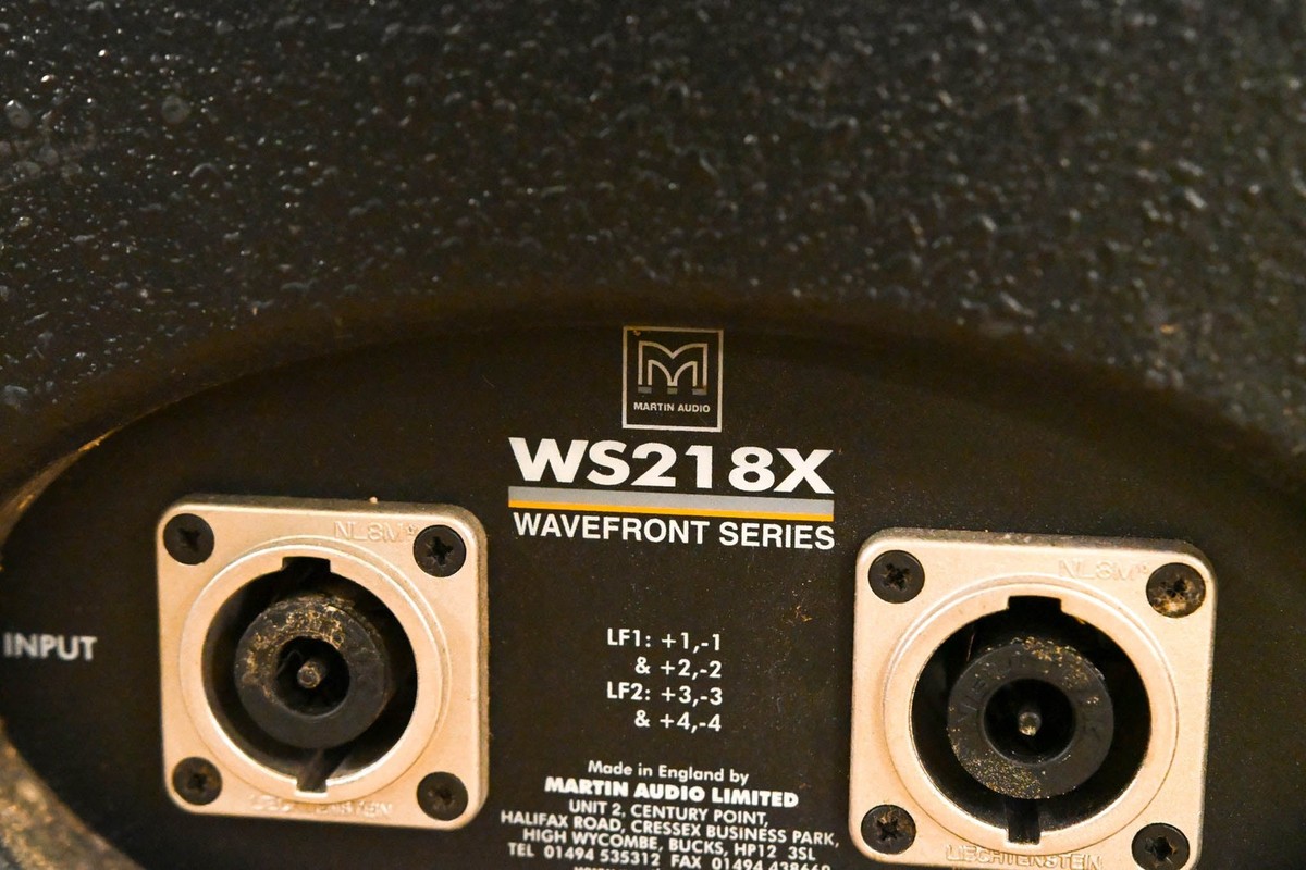Martin Audio WS218X Dual 18