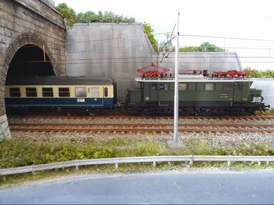 Märklin 37440 - E 44 098 - Digital nur für Dioramagebrauch gebraucht
