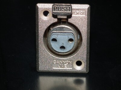 ITT Cannon JAE XLR-3-31 NOS female connector XLR 3 31 (3 pole