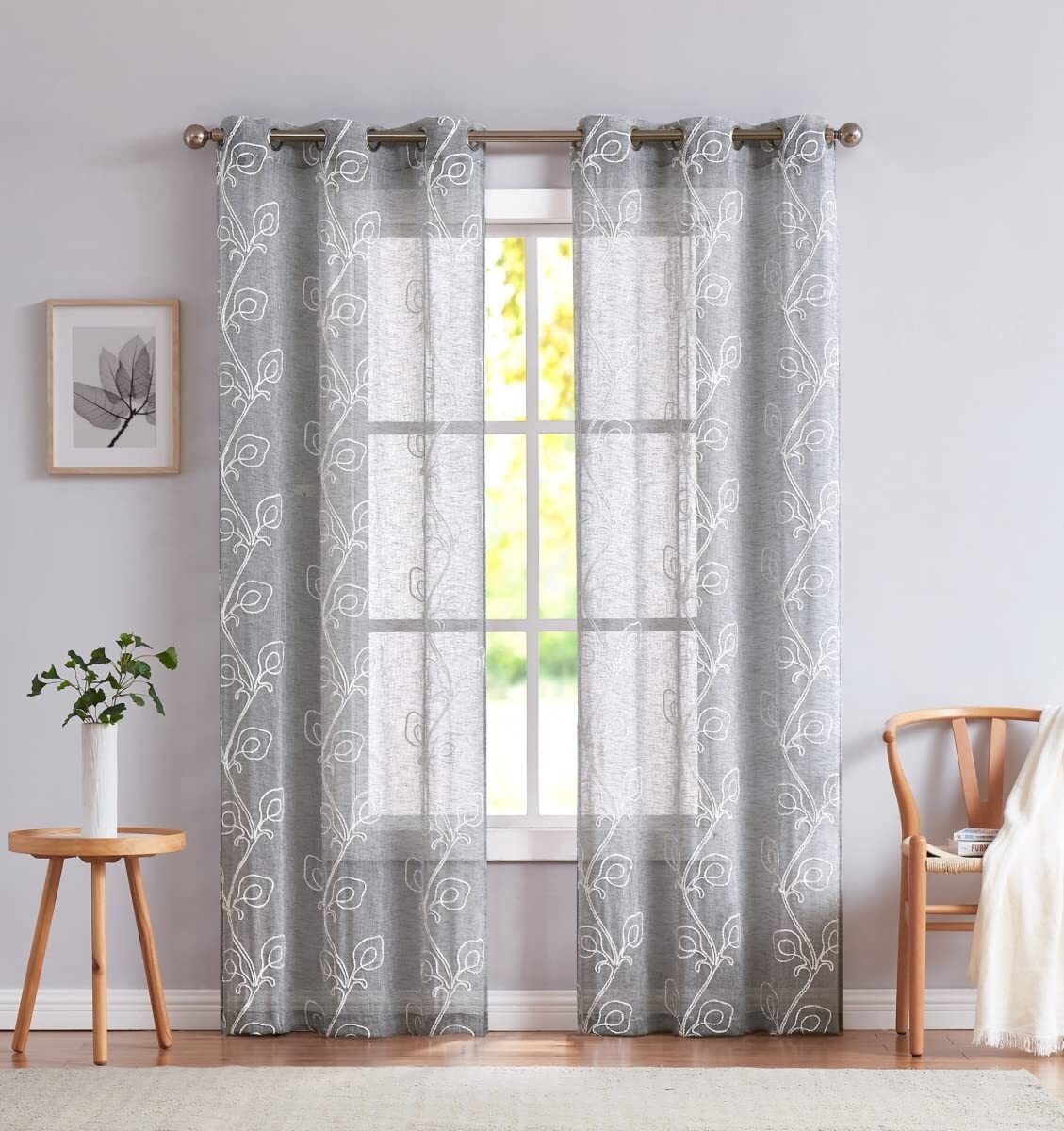 Набор из двух оконных панелей вышитых серебром в стиле бохо 84 пробы 9390₽