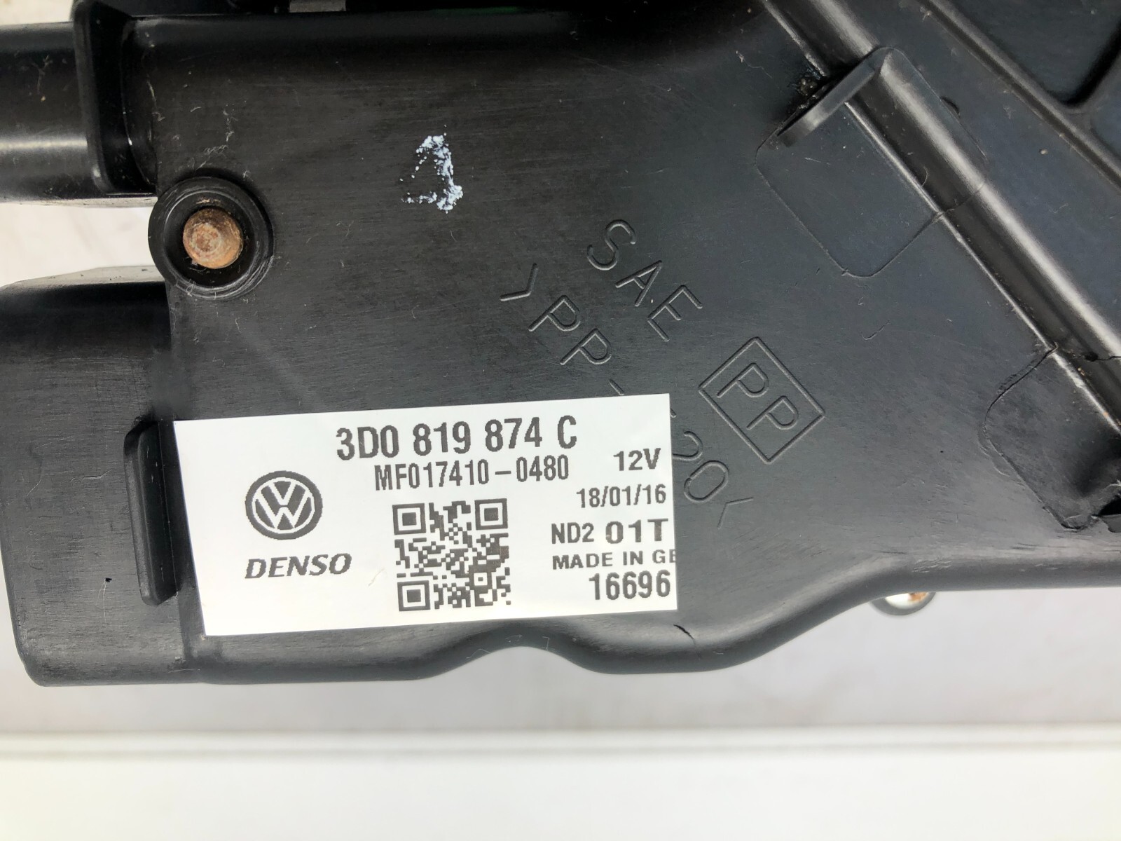 2014-2018 BENTLEY FLYING SPUR HVAC AC HEATER AIR DISTRIBUTION HOUSING OEM