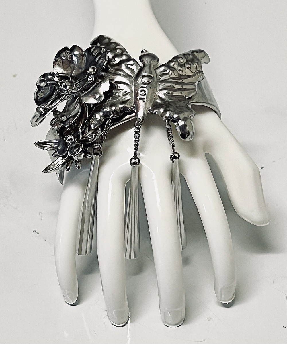 CHRISTIAN DIOR F/W 2003 Chinese Butterfly Chime Set JOHN CHRISTIAN DIOR F/W 2003 Chinese Butterfly Chime Set JOHN
