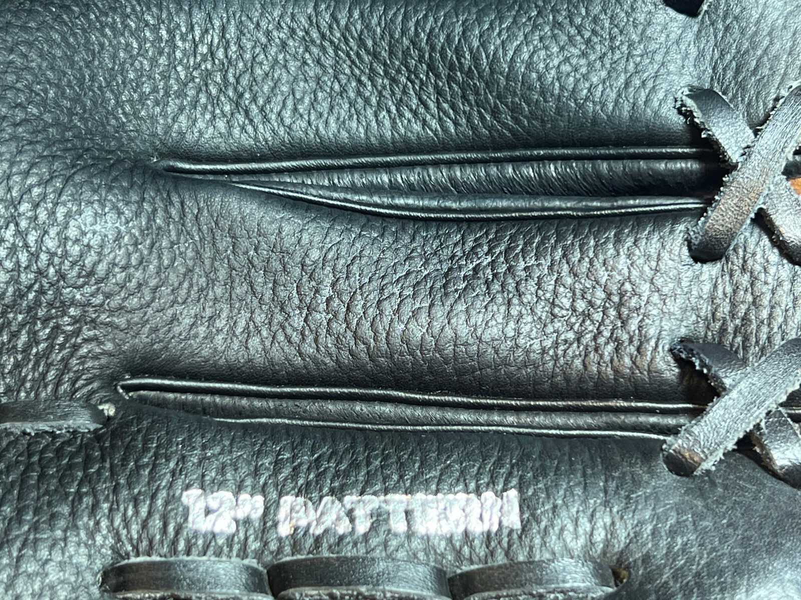 Easton™ Prowess Softball Glove 12” Pattern PFP1200 RHT Genuine Leather