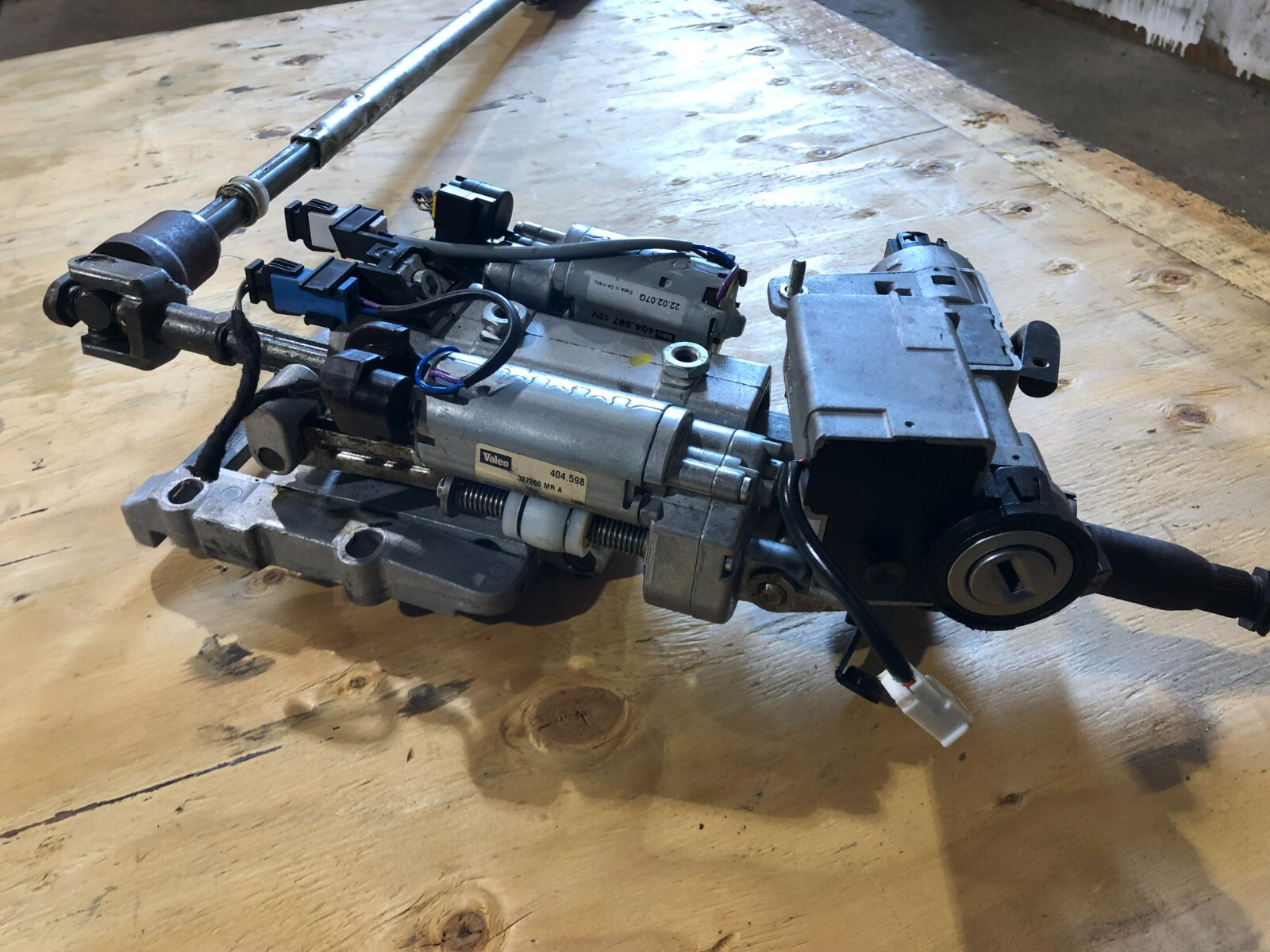 2007 MASERATI QUATTROPORTE M139 STEERING COLUMN W/ IGNITION SWITCH ZG512744 OEM