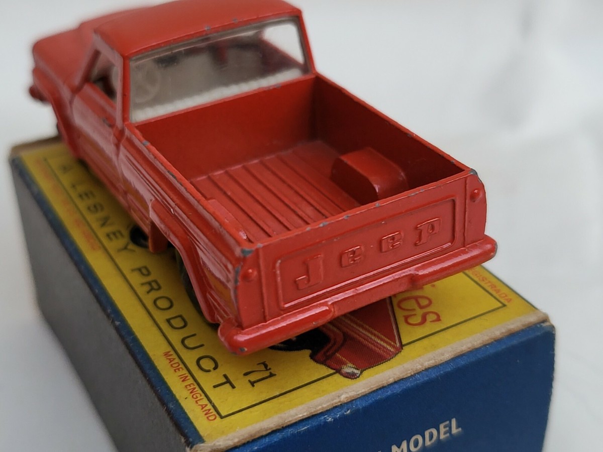 Diecast Matchbox 1960's N.71 JEEP GLADIATOR PICK UP TRUCK near