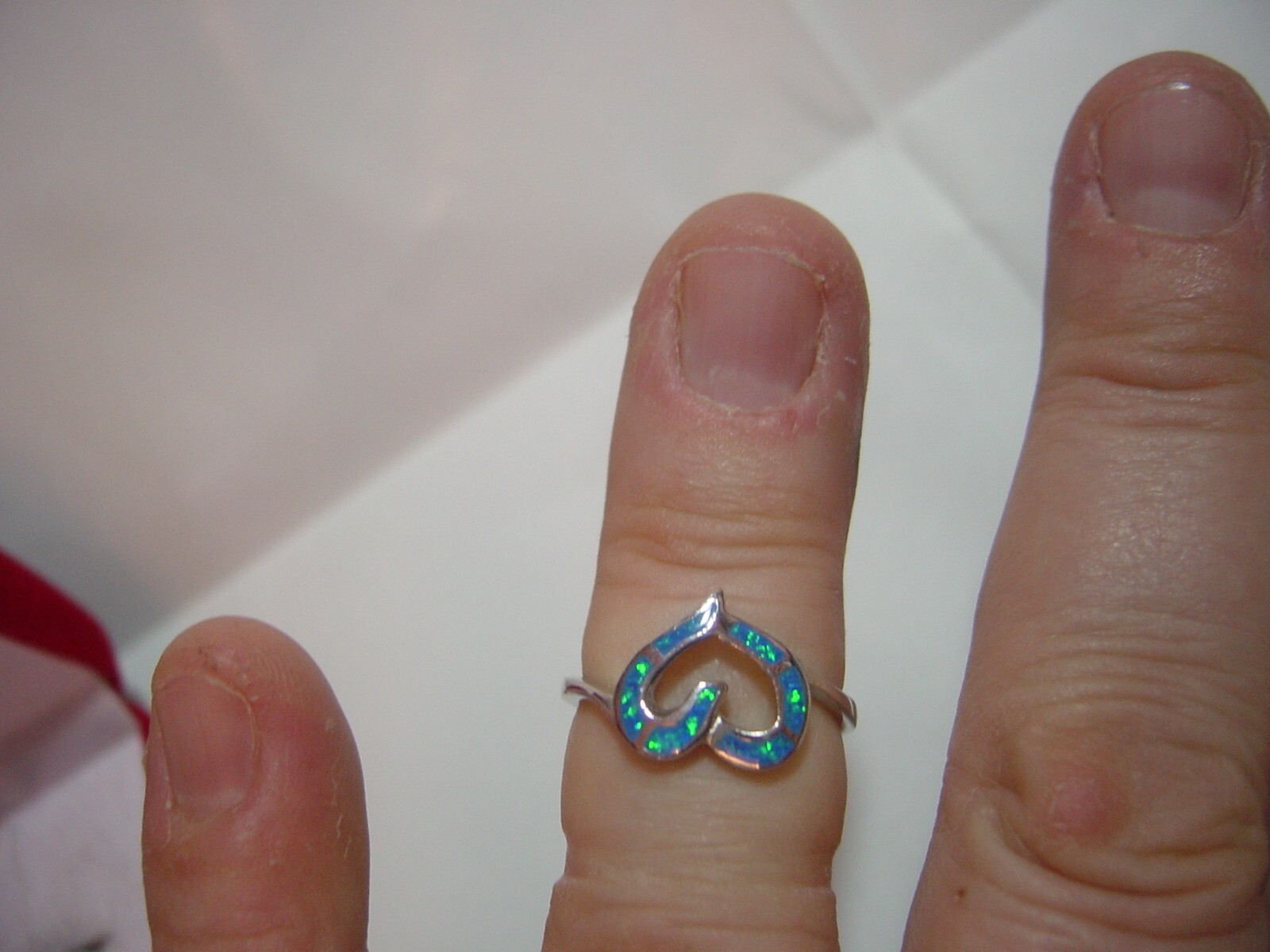 Vintage Solid Silver HEART SHAPED Ring -Stunning … - image 4