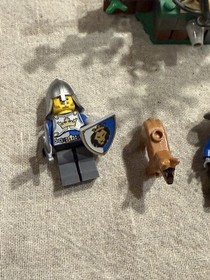 LEGO Castle: Forest Ambush (70400) Incomplete