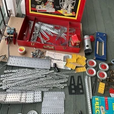 Vintage AC Gilbert Erector Set No. 8 1/2 READ The New ERECTOR 1954 Manual WORKS