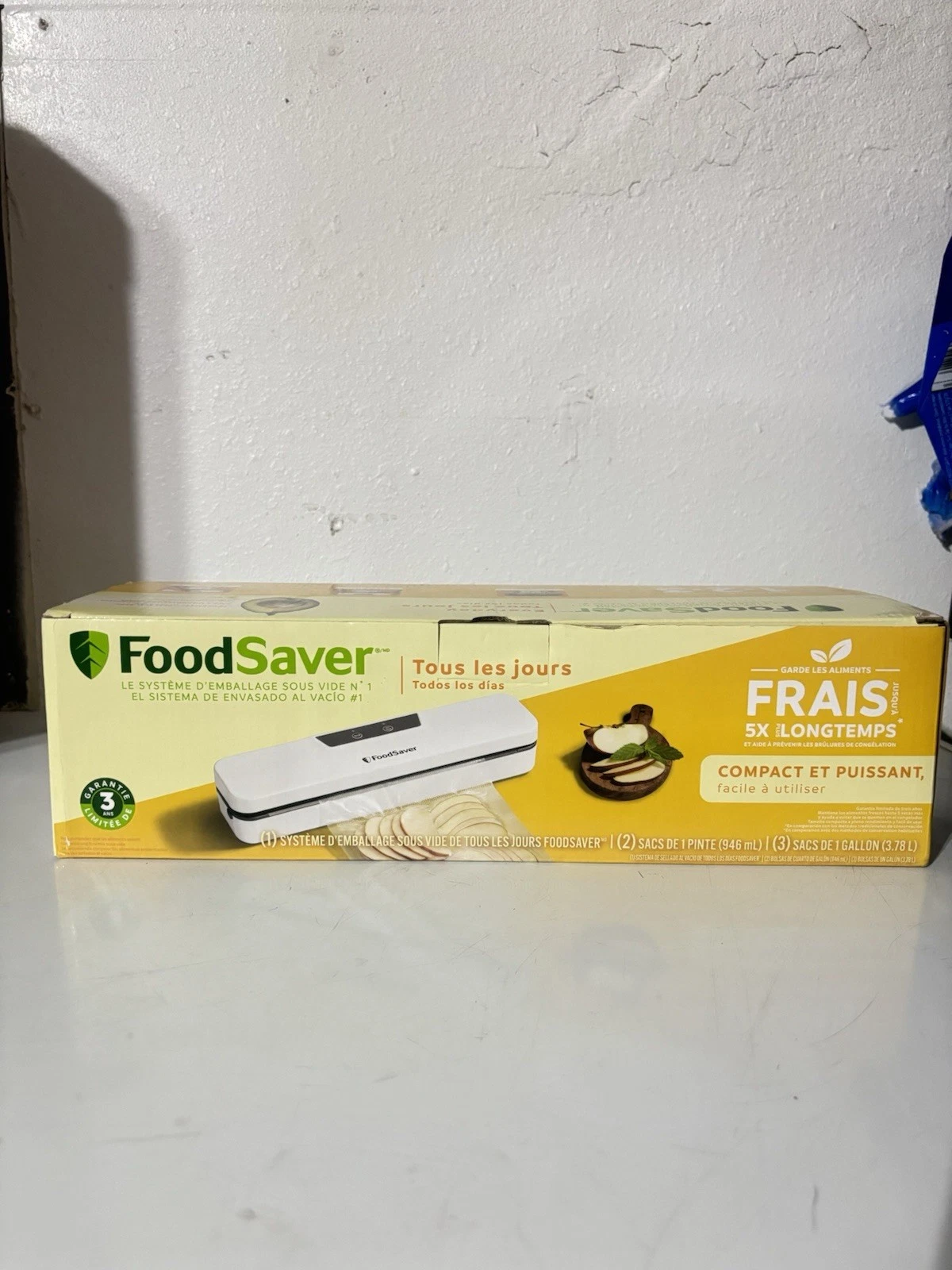 FoodSaver Compact Vacuum Sealer Machine with Airtight Bags and Roll - Ideal