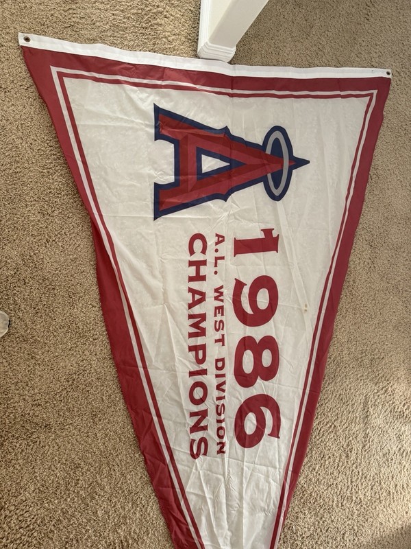 MASSIVE STADIUM FLOWN Angels 1986 A.L. West Division Champions Pennant Flag