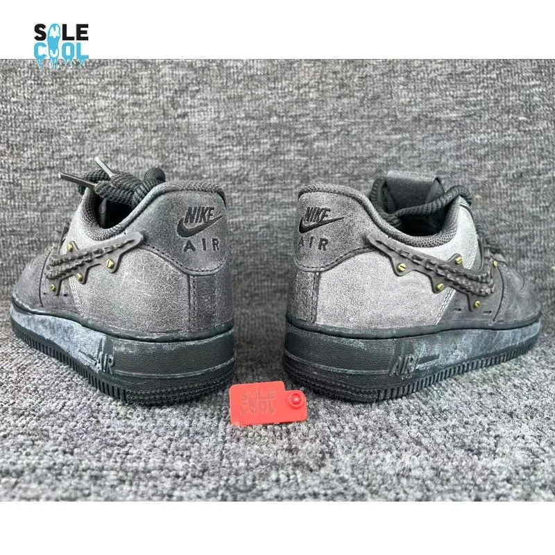 Zapatos para hombre Nike Air Force 1 '07 LV8 bajos antracita y negros IH4965-254 Foto 4 de 4