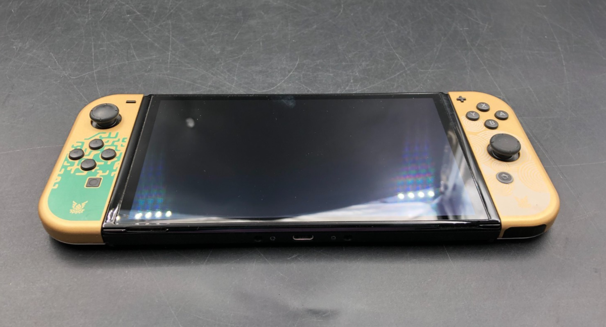 Nintendo Switch OLED Model - The Legend of Zelda Special Edition