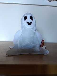 TY BEANIE BABIES SHEETS THE GHOST 1999. RARE & RETIRED. WITH TAG. IMMACULATE.