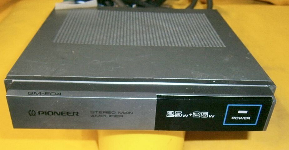 Pioneer GM E04 - Composant Vintage / Centrate - État D'usage