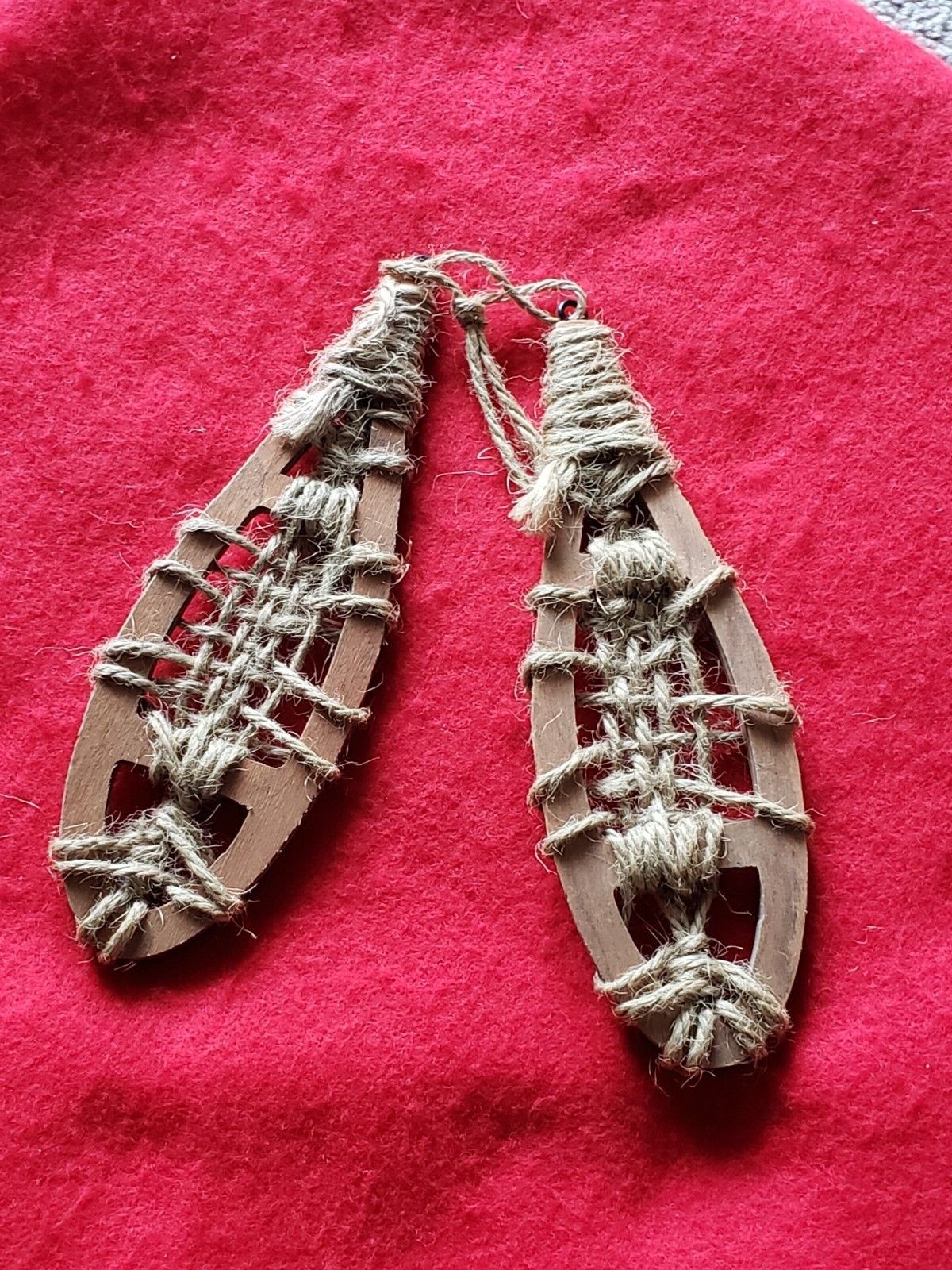 VINTAGE Snowshoes 6"Long x 2" Wide Indigenous Hand Made Snow Shoes VGC eBay