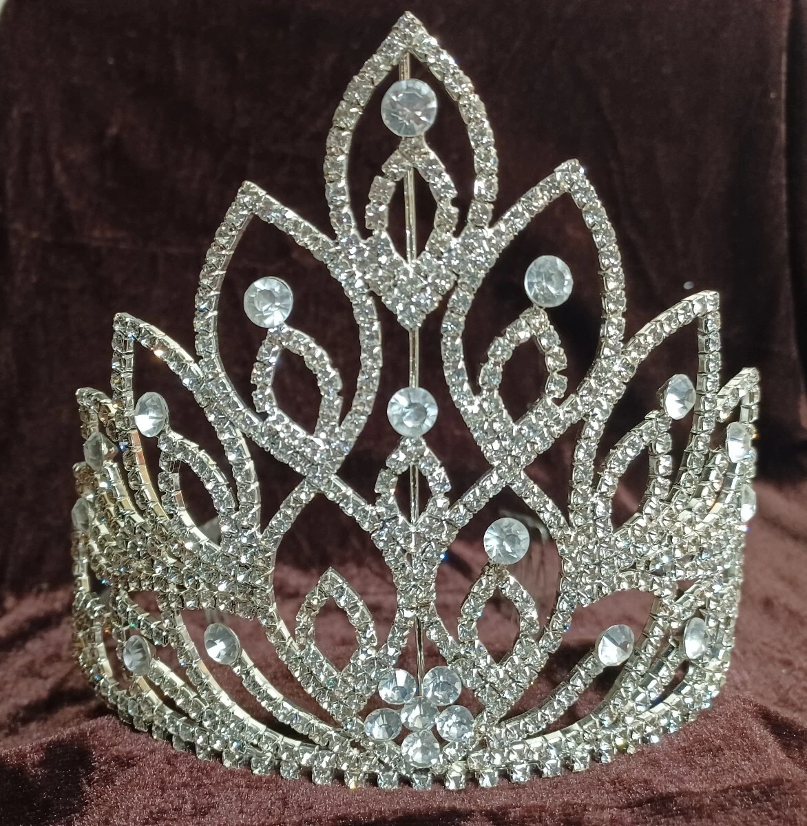 Tiaras wholesale best sale