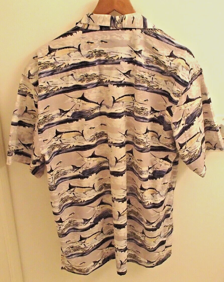 Camisa grande con botones Aftco azul marlín persiguiendo peces delfines en muy buen estado guy harvey l Foto 3 de 4
