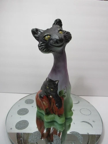 FENTON GLASS 2022 HALLOWEEN FGS EXCLUSIVE "PUMPKIN/CAT ALLEY CAT FIGURINE #26/48