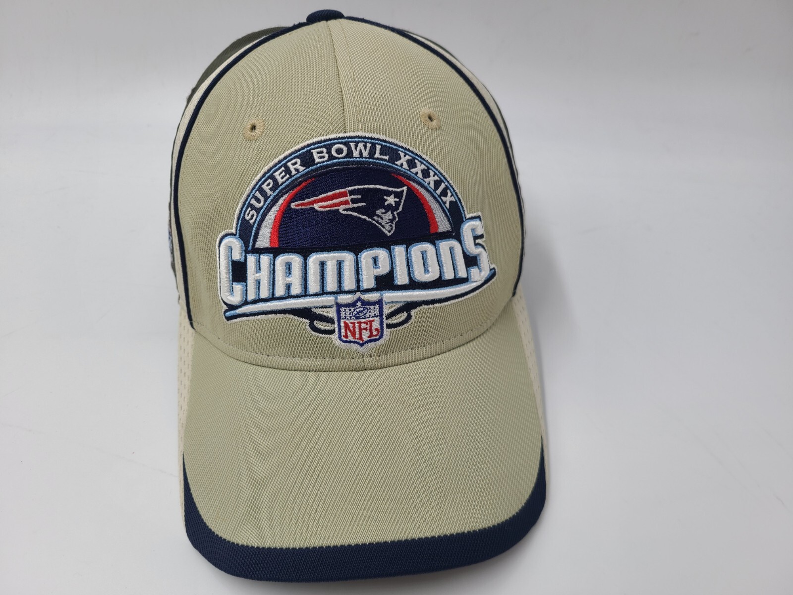 New England Patriots Super Bowl XXXIX Champions Adjustable Cap by Reebok