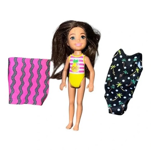 Barbie & Chelsea Pool Lot 9 Pieces Baby Pool Rafts Towel Swimsuit EUC - Picture 2 of 7