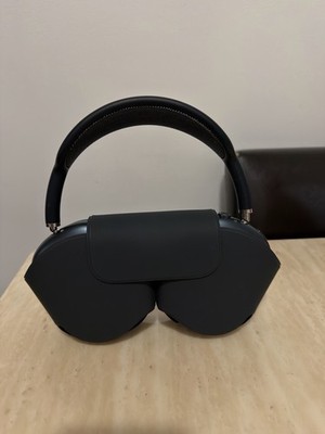 Apple AirPods Max Midnight USB-C ANC Transparency Mode