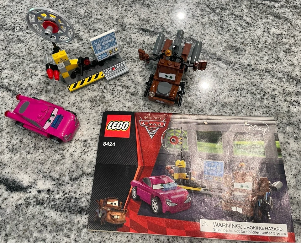 Lego #8424. Disney Cars, Mater's Spy Zone. All Pieces. No Box. Inventoried. - Image 3 of 4