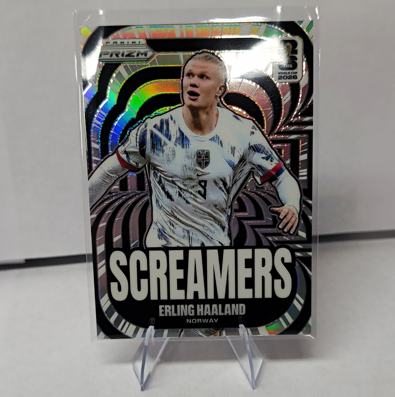 Panini Prizm 2026 FIFA World Cup Screamers Erling Haaland #15 Wave Prizm view 1