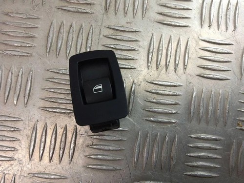 BMW 3 Touring E91 Fensterheber Schalter Vorne links 6945874 2.00 31008895