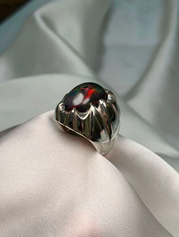 Anello da uomo in argento sterling 925 con opale di fuoco nero naturale con... - Immagine 3 di 4
