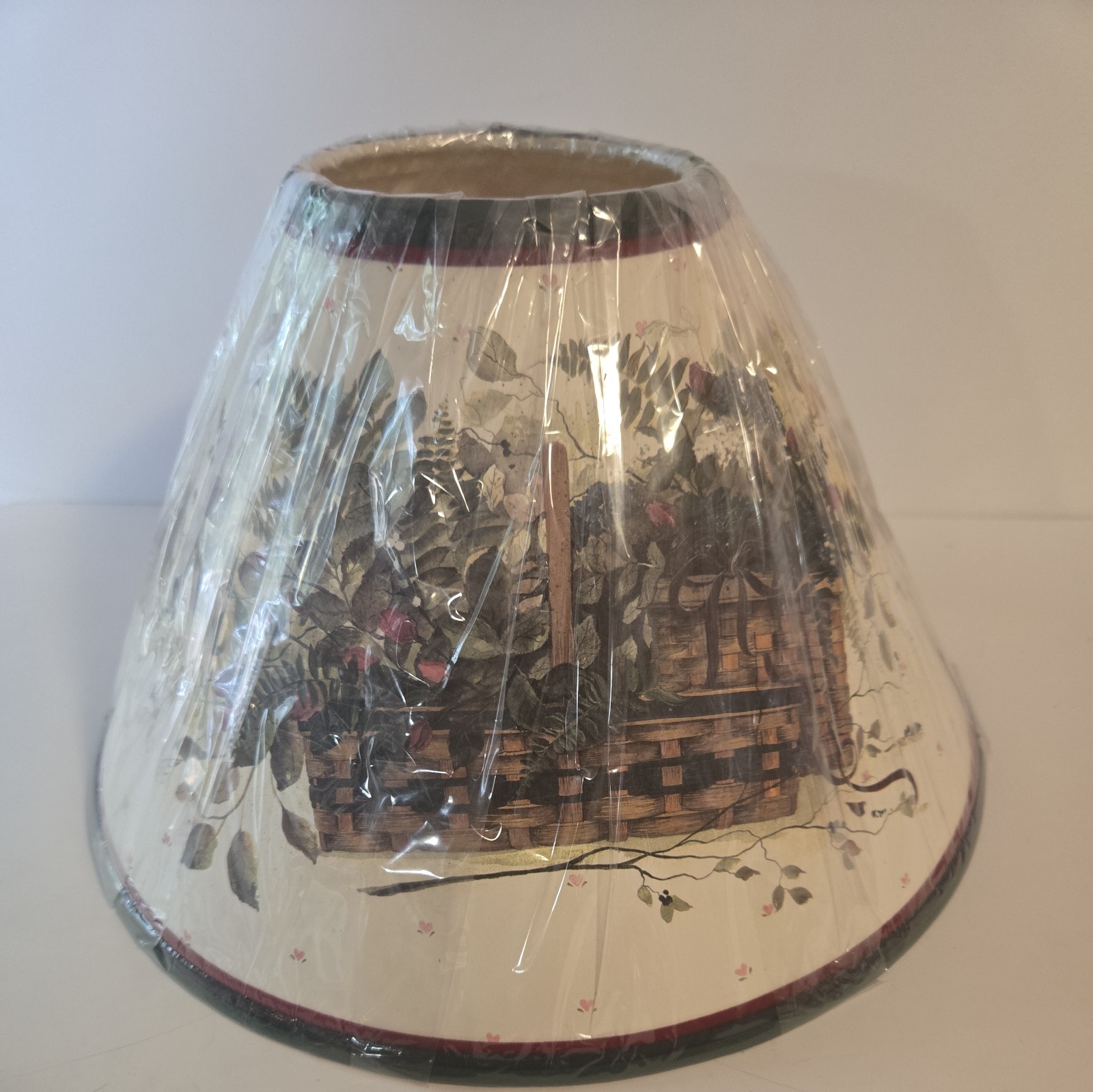 1998 Longaberger Pat Richter Homestead  Large Lamp Shade Baskets Clip On 12"