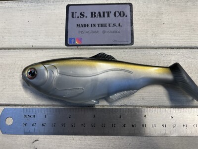 Weedless Swimbait 7  Color Black Shiner Lot Of 1 Bait