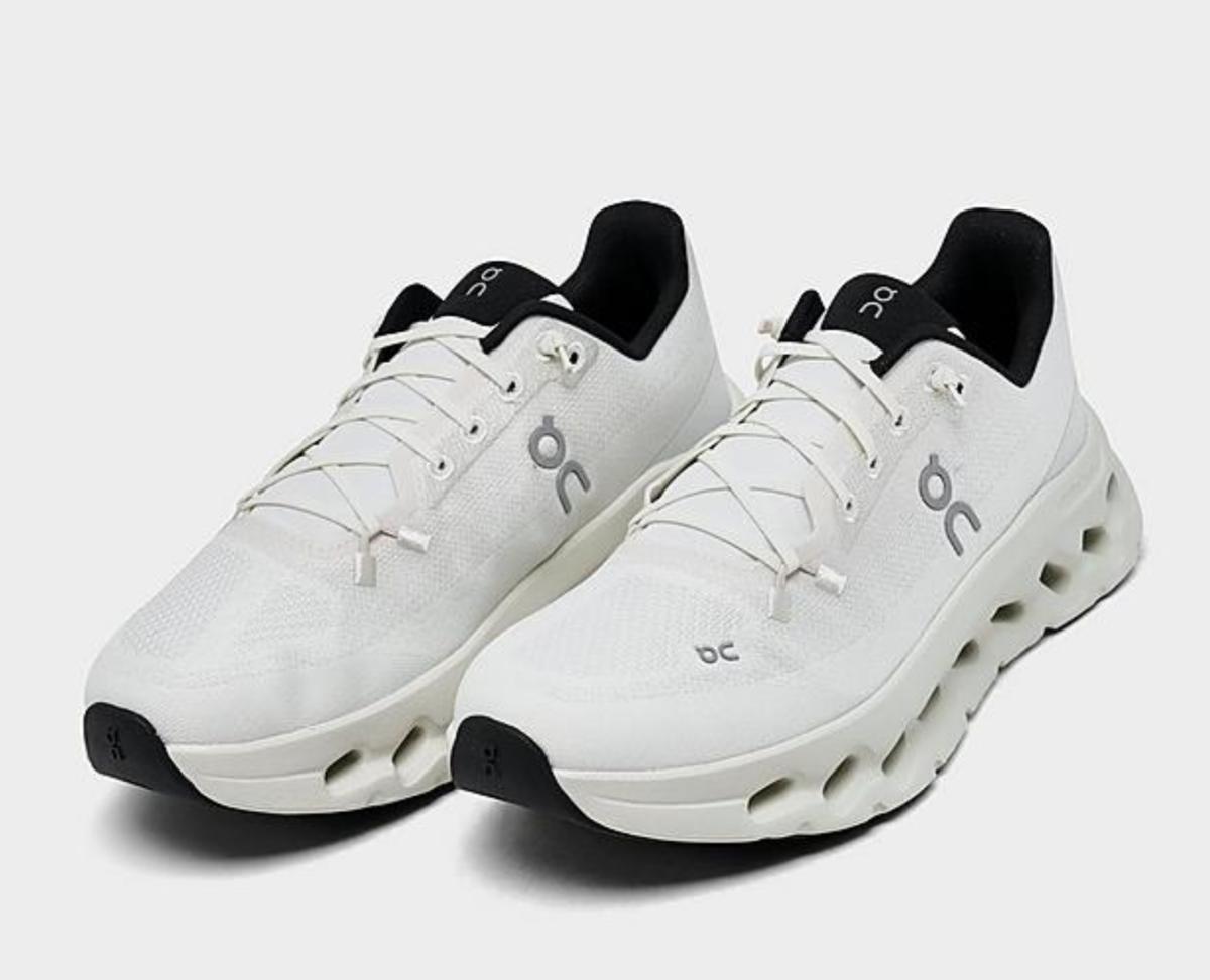 ON Running Brand Cloud Cloudtilt Pearl/Ice Zendaya Women's Shoes