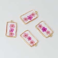 4PCS Gold Tone Real Dry Flower Resin Rectangle Charm Pendant Supply GBY228