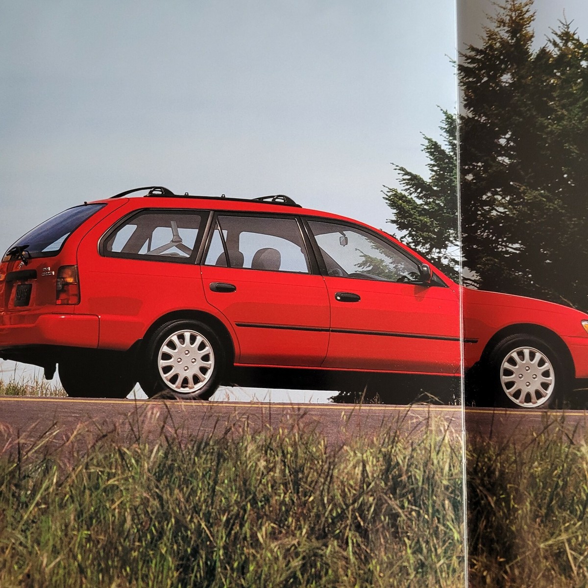 1993 Toyota Corolla Brochure Catalog Standard LX DX 5-Door Wagon