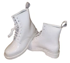 Dr Martens 1460 8 Hole White Mono Patent Lamper Leather Boots 26728 Women’s US 8
