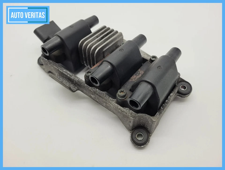 Original Audi A4/A6 VW Passat ignition coil 078905104 - Image 4 of 4